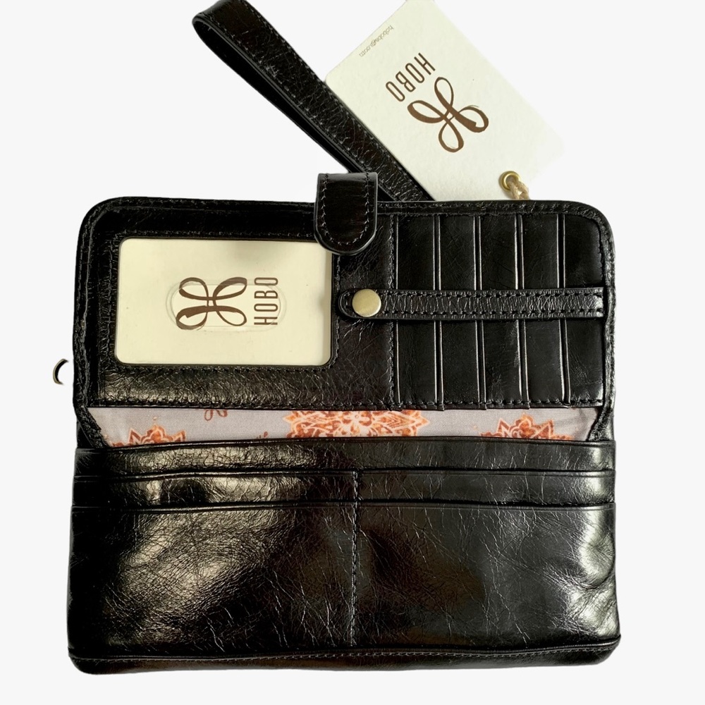 ❌SOLD❌ NWT Hobo Roam Leather Wristlet Bag - Picture 4 of 8